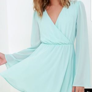 Bell sleeve dress